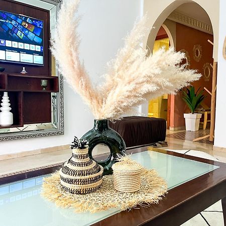Appartement Chic Gueliz Plaza Avec Vue มาร์ราเกช ภายนอก รูปภาพ